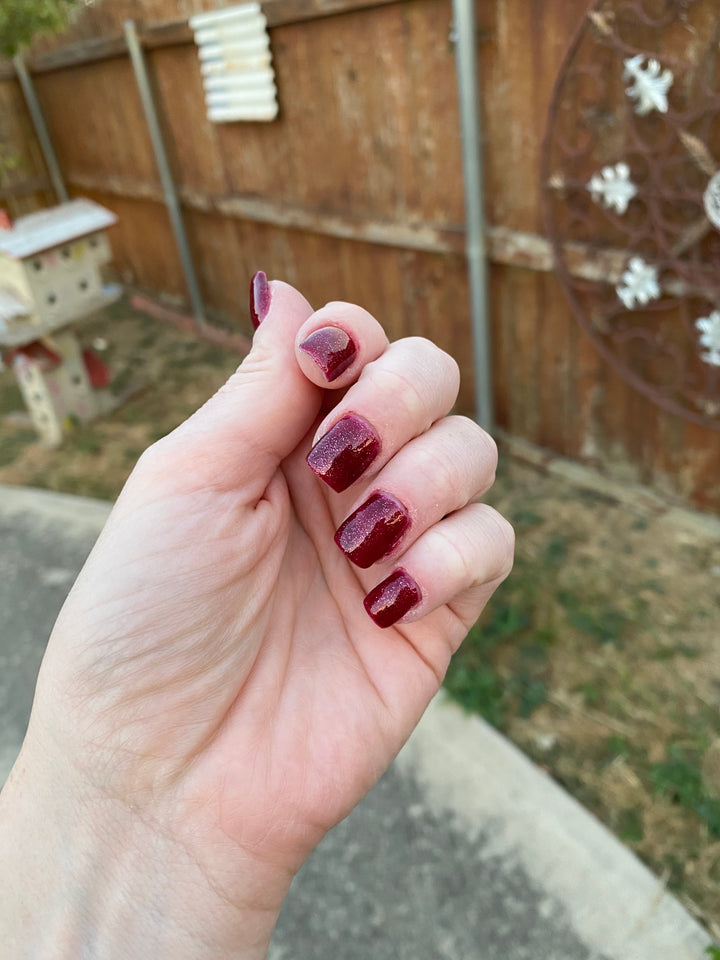 Mystic Maroon (Gel)